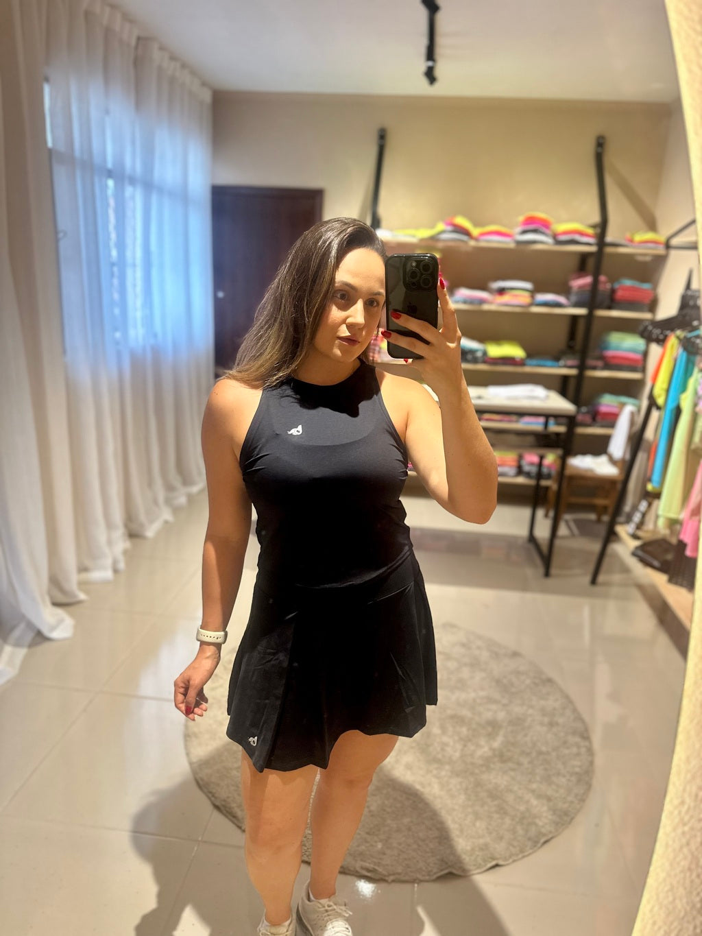 Saia Emely - Preta