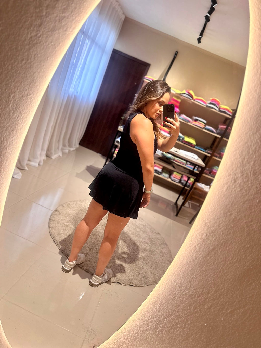 Saia Emely - Preta